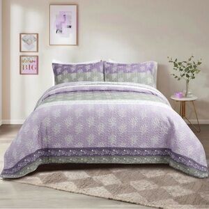 Lavender and Gray Bedding Set